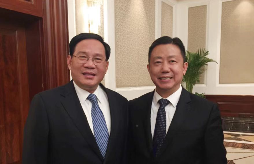 中央政治局常委、國(guó)務(wù)院總理李強(qiáng)與周海江合影